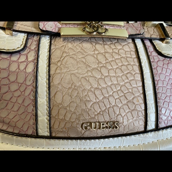 COPY - Guess purse - Picture 6 of 8